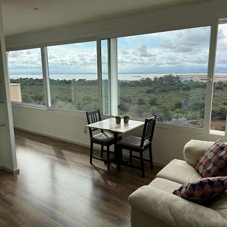 Spacious Apartment In Valencia With Sea View - 160 Sqm Exterior photo
